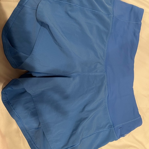 Blue Nile speed up shorts 4’ NWT - Picture 2 of 5